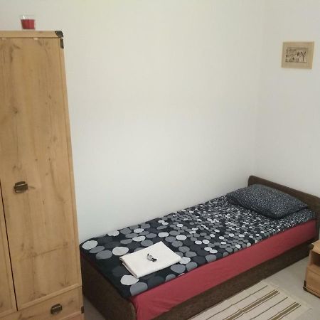 Apartament Scorpion Modlin Czosnów Dış mekan fotoğraf