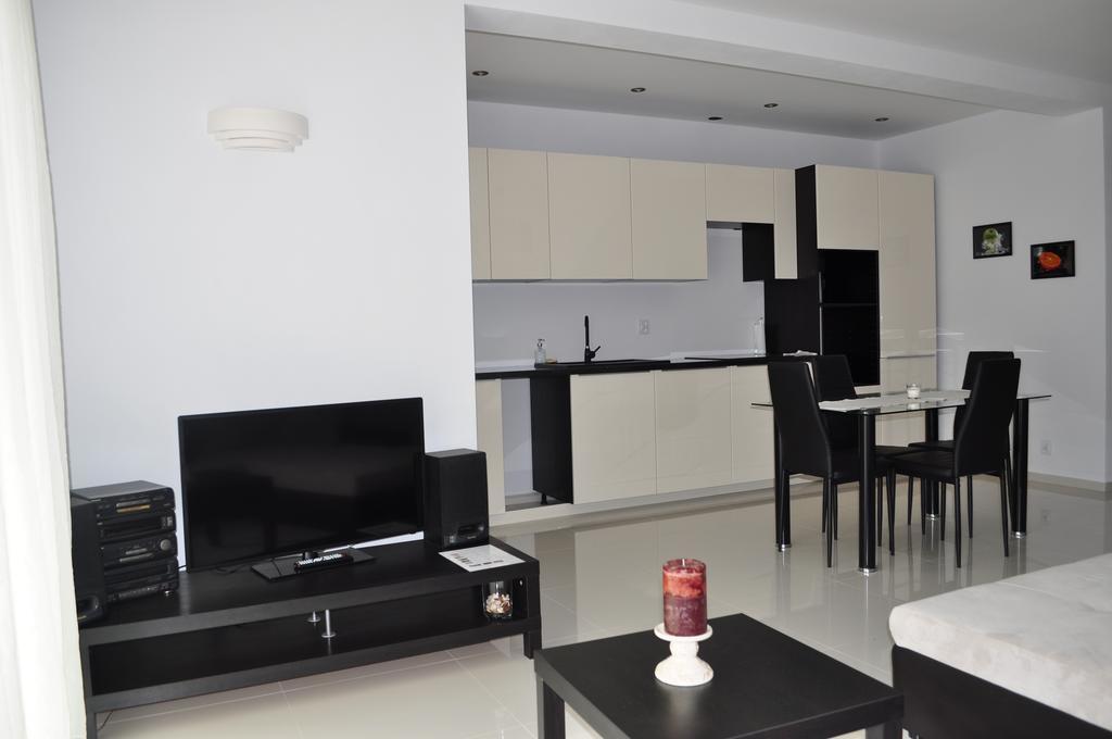 Apartament Scorpion Modlin Czosnów Dış mekan fotoğraf