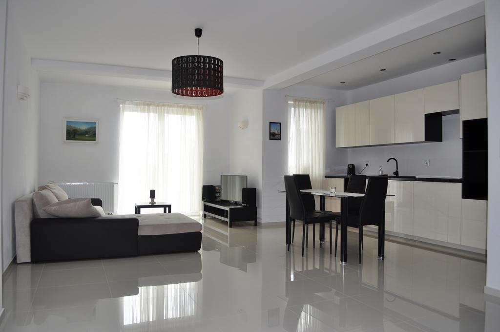 Apartament Scorpion Modlin Czosnów Dış mekan fotoğraf