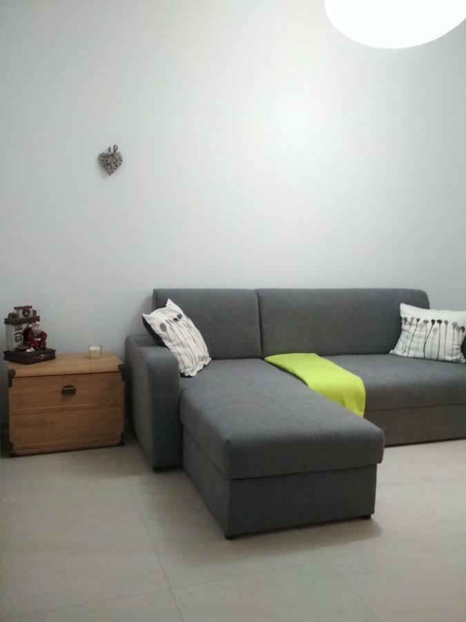 Apartament Scorpion Modlin Czosnów Dış mekan fotoğraf